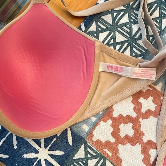 PINK Victoria's Secret Light Tan Bra - Picture 6 of 10